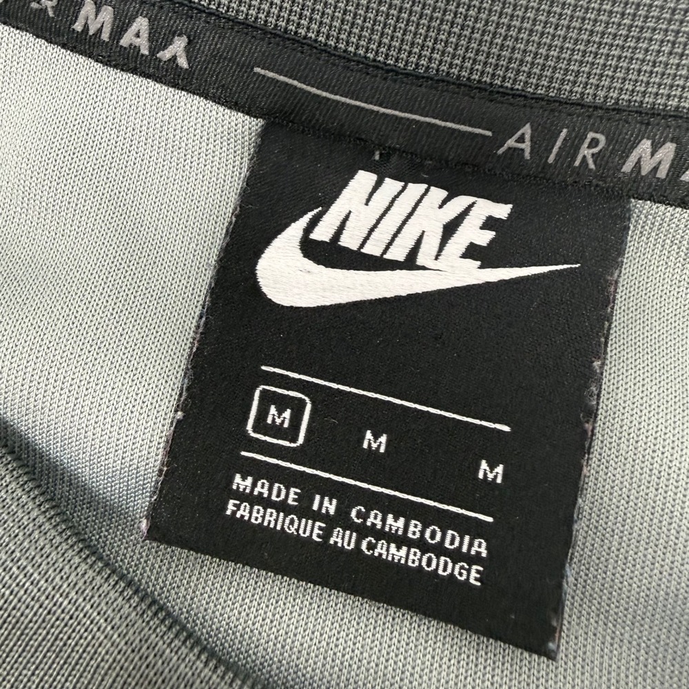 Nike Air Max Mens Grey Grid Camo Crewneck Sweatshirt Utility Arm Pocket Medium - Picture 4 of 7